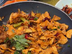 -川流不息·地道川菜·小龙虾(松东路店)