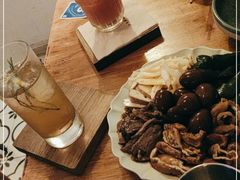 -埋位小酒馆(东城店)