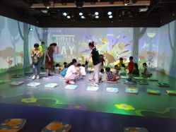 -小鸡哆哆故事屋·儿童乐园(嘉里城店)