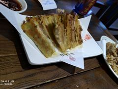 -宣海荣锅贴大王·陕味小吃集(钟楼店)