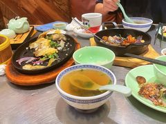 -潮界(LU·ONE凯德晶萃广场店)