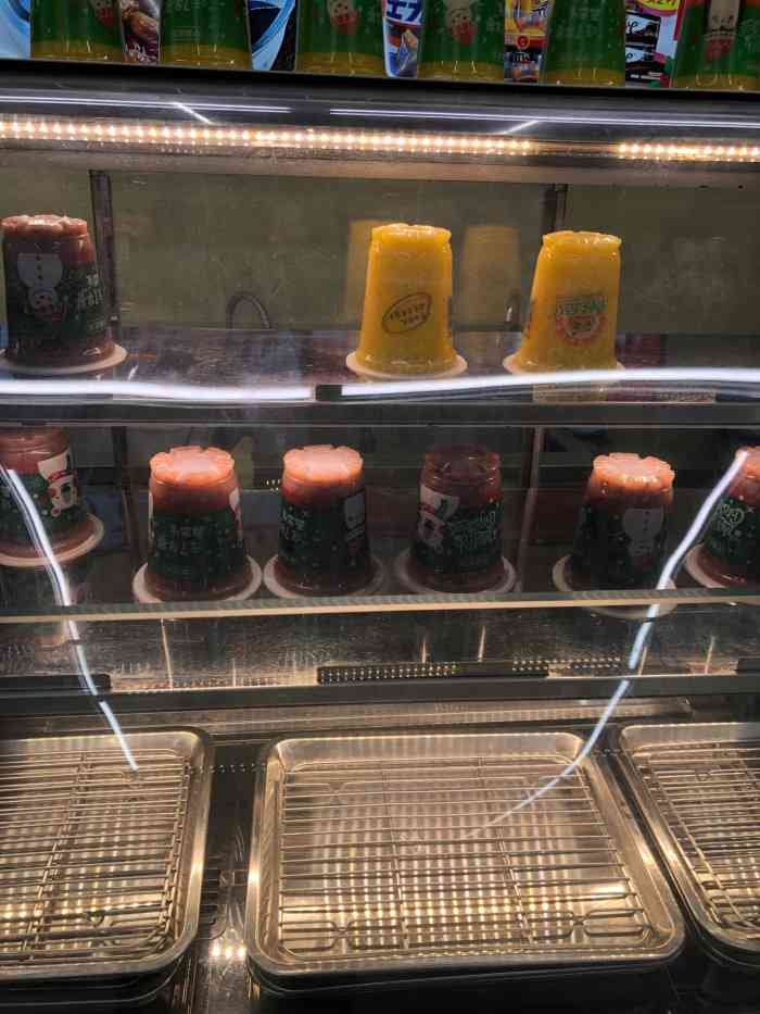 统一银座,大冷天出门在外,喜欢来这里逛逛,闻着热气腾腾的关东煮的