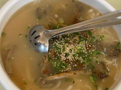 -老乡村美食农庄