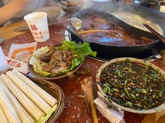 -赵美丽·重庆社区火锅·直营店(火车东站·中豪国际店)