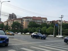 -万记麻辣烫国展总店