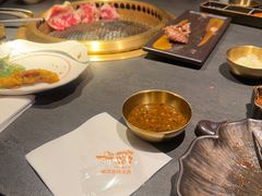 -铭牛烧肉·和牛海鲜自助(高新月牙湖店)