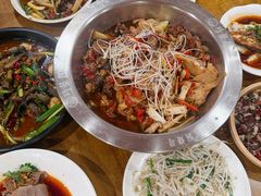 -弓虽昌焖烧鸡(大竹林店)