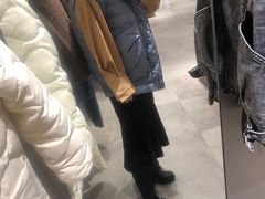 -URBAN REVIVO(西安Momopark店)