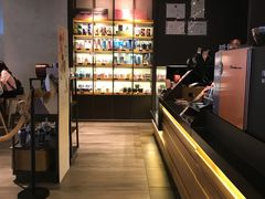 -星巴克臻选(周浦万达店)