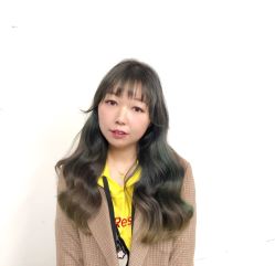 -阿三造型烫染•接发