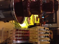 北京希尔顿逸林酒店逸轩西餐厅-北京希尔顿逸林酒店-逸轩西餐厅-自助餐厅