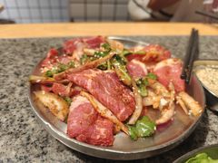 -酒拾烤肉(复地星光天地店)
