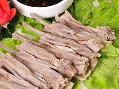 -小椒羊.羊肉粉 龙虾 羊肉串(新地旗舰店)