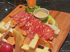 -MEAT MATE 鲜食肉铺(凤凰汇·里巷店)