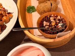 雷家豆腐圆子-山石榴·贵州菜(陆家嘴中心店)