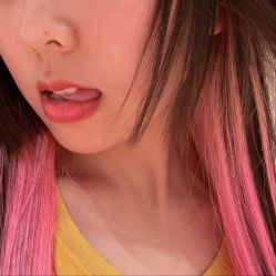 -FRIDAY星期五专业美发沙龙