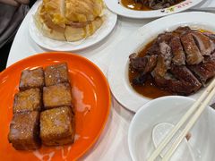 Big&nbsp;men菠萝包-澳门陈光记烧味饭店(南京德基广场店)