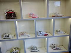 -翰皇直营洗衣洗鞋(望京鹿港店)