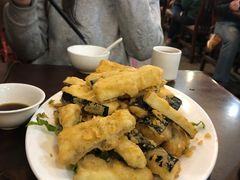 -尝囍煲仔小菜