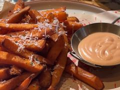 -BROWNSTONE布朗石西班牙餐厅(富城店)