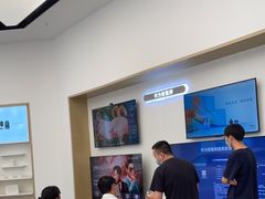 -华为授权体验店(龙湖礼嘉天街)