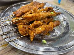 -江城燕子大排档(江汉路步行街店)