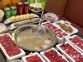 今天终于在东郊记忆这边开业啦！️牛肉全是现切的