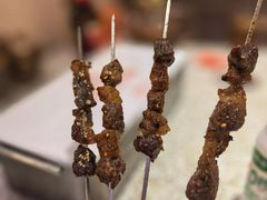 -小董哥烤串·爆汁大油边(故宫店)