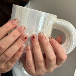 -古啦啦·自助美甲美睫