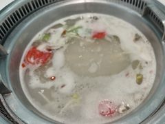 -季季红火锅(柳州城中万达二店)