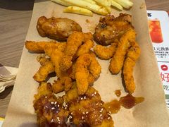 -必胜客(上海华谊新所店)