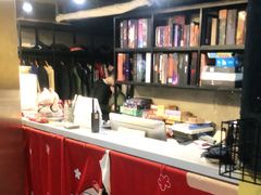 -Tipsy Bar•屋顶露台酒吧&水烟吧