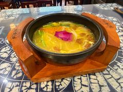 -桥香园云南过桥米线(红龙井店)