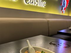 -大头虾越式风味餐厅(光明广场店)