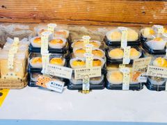 面包甜点陈列柜-匠造烘焙(联洋店)