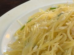 -雪湖煜辰鱼头老店(雪野湖店)