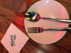 -玛格萝妮(汇智国际商业中心店)