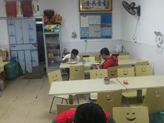 -金牌隆江猪脚饭