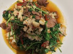 香菜摔打鲜牛肉-桂满陇·杭州小馆(巴黎春天浦建店)