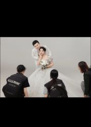 -挪娅婚纱摄影皇家会所