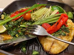 香茅草烤罗非鱼-云海肴·汽锅鸡·云南菜(苏州中心店)