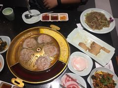 -猪啊牛呀羊啊铜盘烤肉(正大广场店)