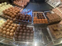 -Laderach 莱德拉(上海环贸iapm店)