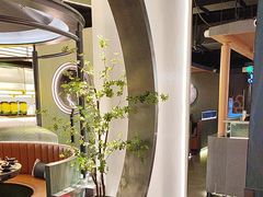 -湊湊火锅·茶憩(杭州湖滨银泰in77店)