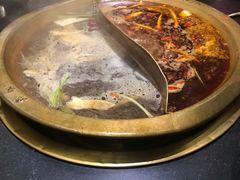 -沸炉重庆老火锅(军事博物馆店)