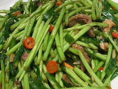 -民间瓦缸煨汤館(嵩山路店)