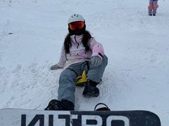 -亚布力新体委滑雪场