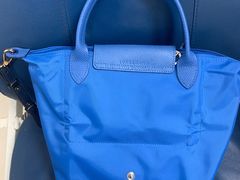 -Longchamp(佛罗伦萨小镇奥特莱斯店)