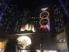 景点-影汇之星8字形摩天轮