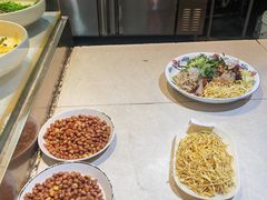 -鱼窝棚柴火铁锅炖(富山屯店)